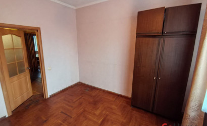 Купить 3-комнатную квартиру, Витебск, 1-я Куйбышева, 9. Фото 4