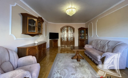 Купить 3-комнатную квартиру, Брест, Центр, ул. Халтурина. Фото 3