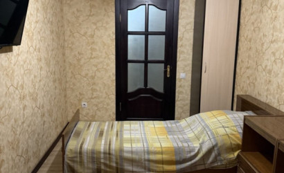 Снять 3-комнатную квартиру на сутки, Ошмяны, ул. Советская д.30. Фото 5