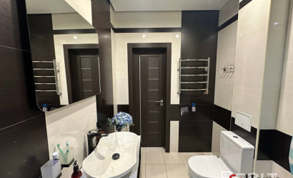 Купить коттедж, Дещенка, Молодёжная, 6, 15 соток. Фото 9