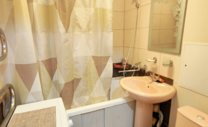 Снять 1-комнатную квартиру на сутки, Барановичи, коммунистическая 4-42. Фото 7