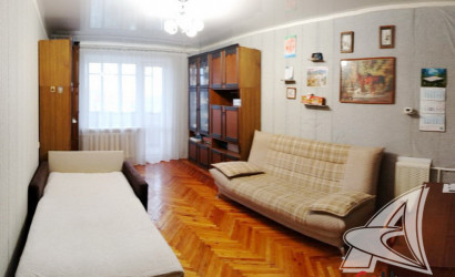 Купить 3-комнатную квартиру, Каменец, , . Фото 2