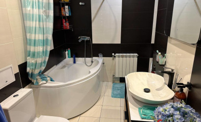 Купить коттедж, Дещенка, Молодёжная, 6, 15 соток. Фото 9