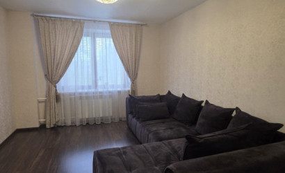 Купить 3-комнатную квартиру, Витебск, Петруся Бровки ул., 3/2. Фото 3