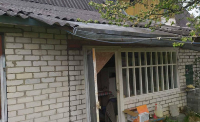 Купить дом в деревне, Гончарский с/с, с/т Городской строитель, 4, 6 соток. Фото 1