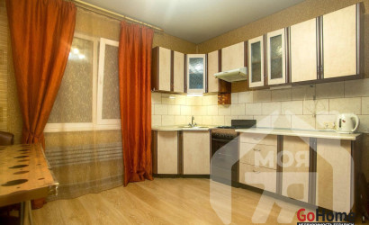 Купить 3-комнатную квартиру, Полочаны, Вокзальная ул.. Фото 5