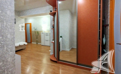 Купить 3-комнатную квартиру, Кобрин, , . Фото 4