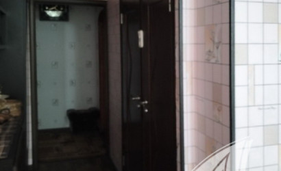 Купить 3-комнатную квартиру, Беловежский, , . Фото 12