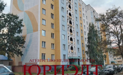 Купить 3-комнатную квартиру, Жлобин, м-н 17-й, 3. Фото 1