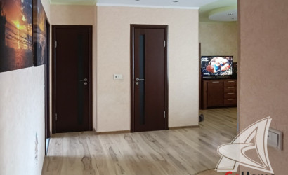 Купить 3-комнатную квартиру, Брест, Центр, ул. Воровского. Фото 1