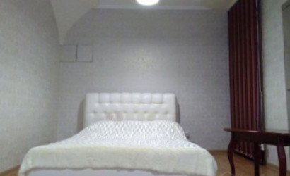 Снять 2-комнатную квартиру на сутки, Дрогичин, Чапаева 4. Фото 1