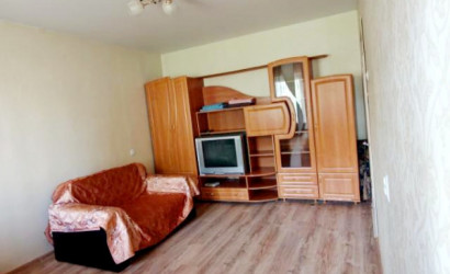 Снять 2-комнатную квартиру на сутки, Лепель, Интернациональная д32. Фото 2