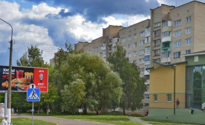 Купить 3-комнатную квартиру, Борисов, Строителей ул., 47. Фото 3