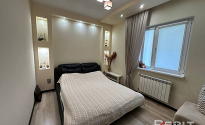 Купить коттедж, Дещенка, Молодёжная, 6, 15 соток. Фото 10