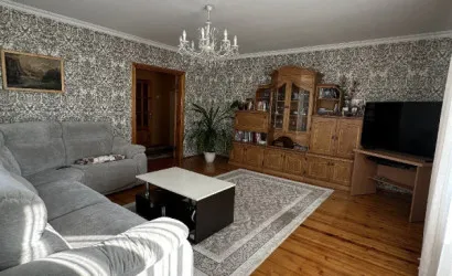  3-этаж.(186.5 м2), Ивье(Энгельса, 28)