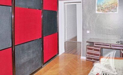 Купить 3-комнатную квартиру, Брест, Центр, ул. Кооперативная. Фото 9