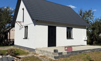 Купить дом в деревне, Южное, 5 соток. Фото 3