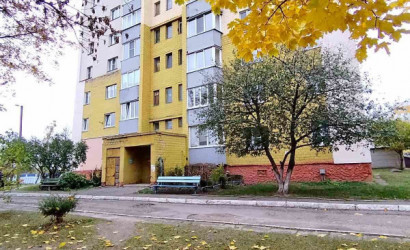 Купить 1-комнатную квартиру, Жлобин, Козлова, 2А. Фото 1