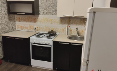 Снять 3-комнатную квартиру на сутки, Лельчицы, Ул. Победы 3. Фото 2