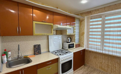 Снять 3-комнатную квартиру на сутки, Барановичи, Наконечникова, 17/5 . Фото 1