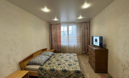 Снять 2-комнатную квартиру на сутки, Сморгонь, Гагарина, 26. Фото 1