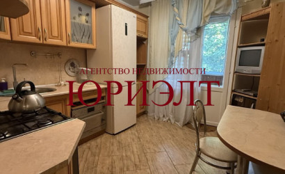 Купить 2-комнатную квартиру, Бобруйск, Строителей, 34. Фото 1