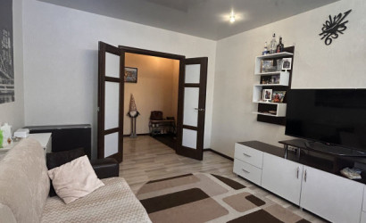 Купить 3-комнатную квартиру, Новополоцк, Еронько ул., 11. Фото 2