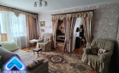 Купить 4-комнатную квартиру, Речица, Микрорайон 5-й ул., д.2. Фото 1