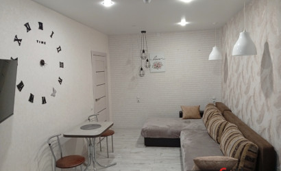 Снять 2-комнатную квартиру на сутки, Барановичи, Ул.Ленина 13. Фото 1