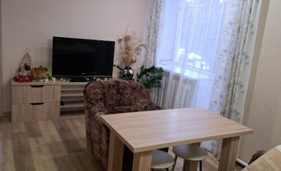 Снять 2-комнатную квартиру на сутки, Браслав, Советская, 127. Фото 3