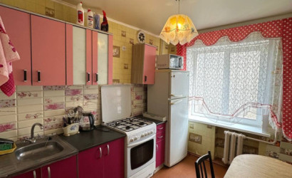 Снять 3-комнатную квартиру на сутки, Петриков, Коммунистическая, 1. Фото 8