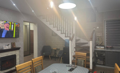 Купить коттедж, Гореновка, Центральная, 3, 16.22 соток. Фото 8