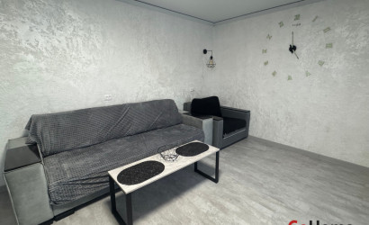 Снять 1-комнатную квартиру на сутки, Дзержинск, Энгельса,17. Фото 1