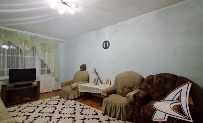 Купить 4-комнатную квартиру, Хидры, , . Фото 1