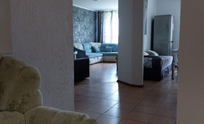 Снять 2-комнатную квартиру на сутки, Лида, Кооперативная 38. Фото 8