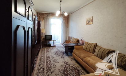 Купить 2-комнатную квартиру, Брест, Центр, ул. Островского. Фото 1