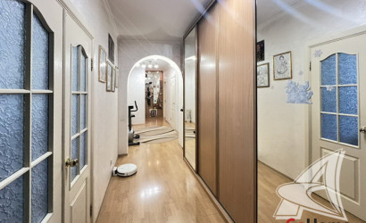 Купить 3-комнатную квартиру, Брест, Южный, ул. Жукова. Фото 2