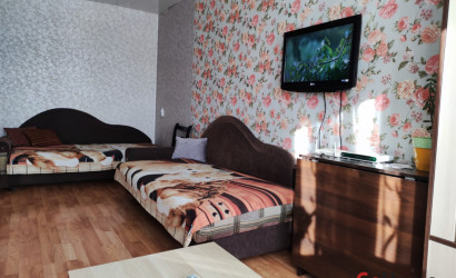 Снять 1-комнатную квартиру на сутки, Волковыск, Советская 7. Фото 3