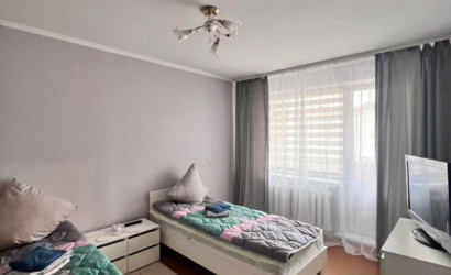 Снять 2-комнатную квартиру на сутки, Слуцк, Чехова, дом 59. Фото 2