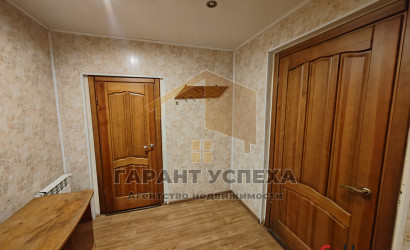 Купить дом, Страдечь, Знаменский с/с, 14.3 соток. Фото 8