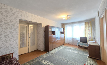 Купить 4-комнатную квартиру, Новополоцк, Молодежная ул., 90. Фото 3