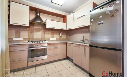 Купить 4-комнатную квартиру, Минск, Парниковая ул., 9 (Первомайский район). Фото 1