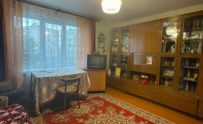 Купить 3-комнатную квартиру, Новогрудок, Советская ул., 21. Фото 3