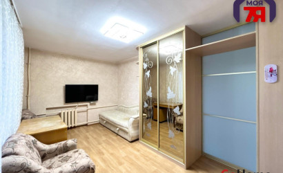 Купить 1-комнатную квартиру, Солигорск, Ленинского Комсомола ул., 24. Фото 2