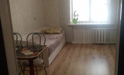 Снять 1-комнатную квартиру на сутки, Микашевичи, Первомайская д. 9. Фото 1