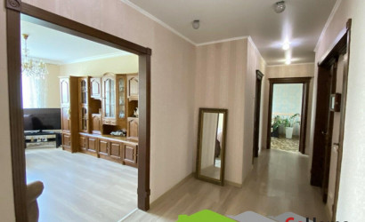 Купить 3-комнатную квартиру, Слоним, Независимости просп., 7. Фото 3