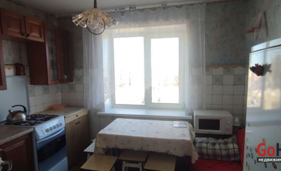 Купить 2-комнатную квартиру, Чисть, ул. 1 микрорайон д. 3. Фото 4