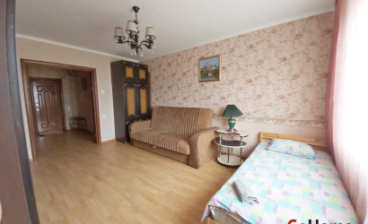 Снять 2-комнатную квартиру на сутки, Хойники, улица Жукова. Фото 3