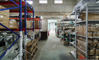 Аренда склада, Минск, Карвата ул., 77,  от 380 до 430 кв.м.. Фото 1