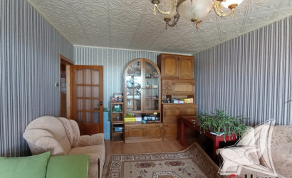 Купить 4-комнатную квартиру, Беловежский, , . Фото 2